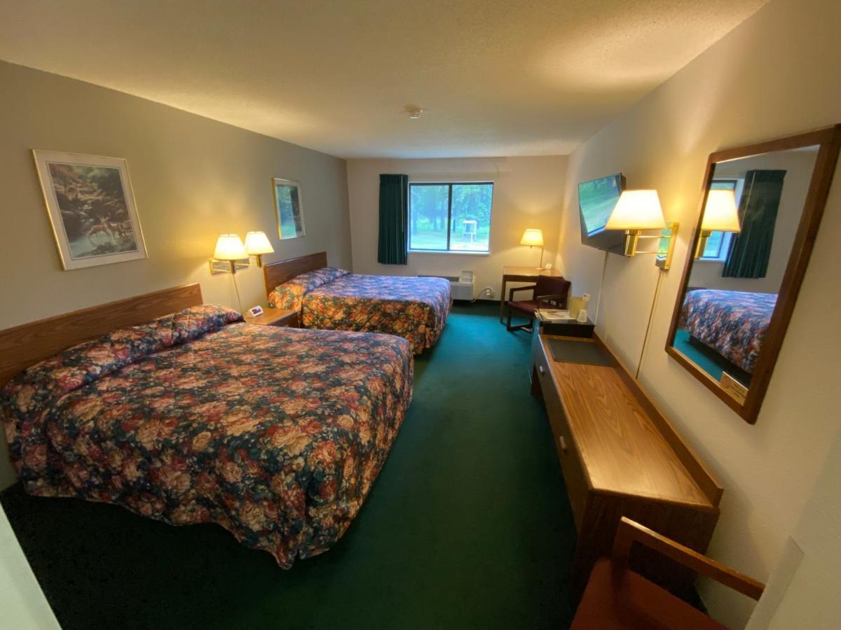 Boulder Bear Motor Lodge Boulder Junction Exterior foto